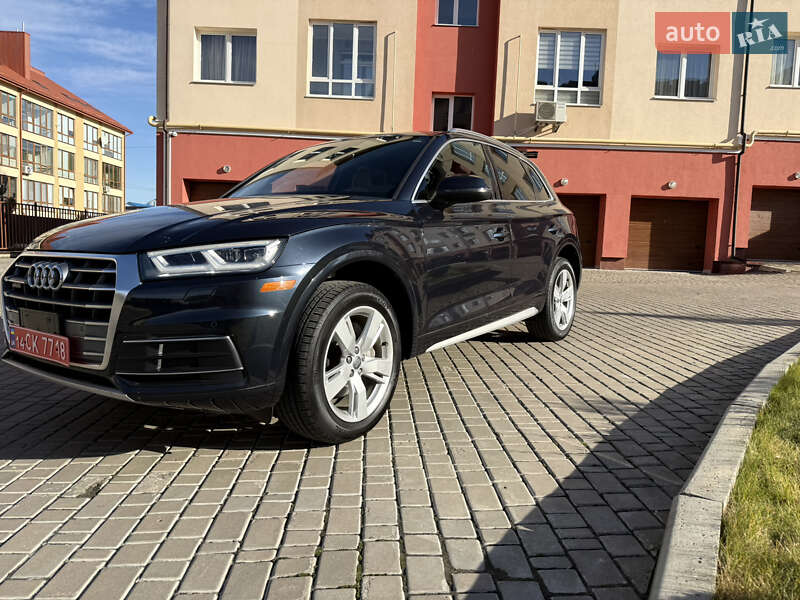 Позашляховик / Кросовер Audi Q5 2019 в Львові фото Позашляховик / Кросовер Audi Q5 2019 в Львові