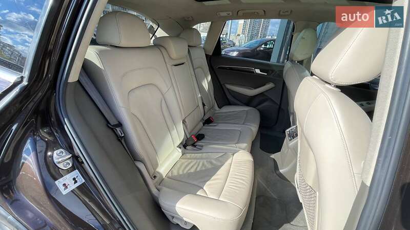 Внедорожник / Кроссовер Audi Q5 2011 в Киеве фото 11 Внедорожник / Кроссовер Audi Q5 2011 в Киеве