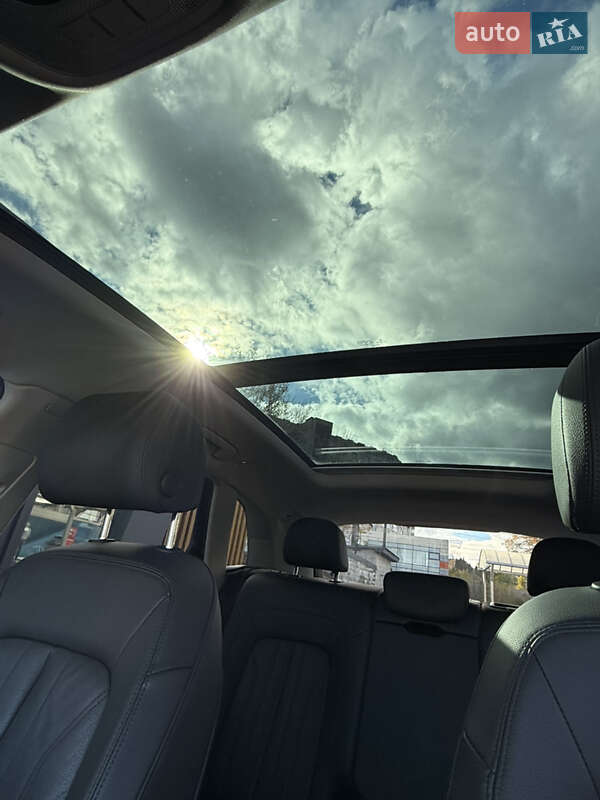 Позашляховик / Кросовер Audi Q5 2019 в Рівному