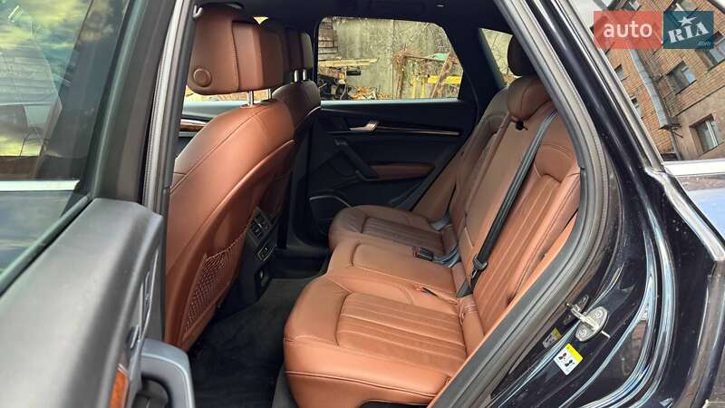 Позашляховик / Кросовер Audi Q5 2017 в Черкасах