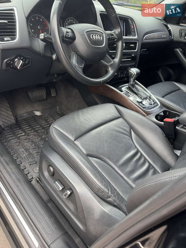 Внедорожник / Кроссовер Audi Q5 2015 в Ровно фото 24 Внедорожник / Кроссовер Audi Q5 2015 в Ровно