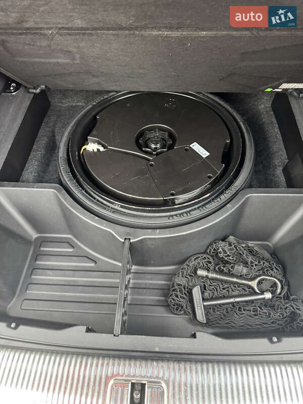 Внедорожник / Кроссовер Audi Q5 2015 в Ровно фото 34 Внедорожник / Кроссовер Audi Q5 2015 в Ровно