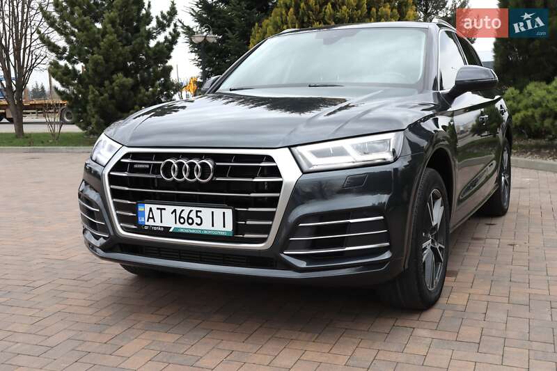 Внедорожник / Кроссовер Audi Q5 2019 в Ивано-Франковске