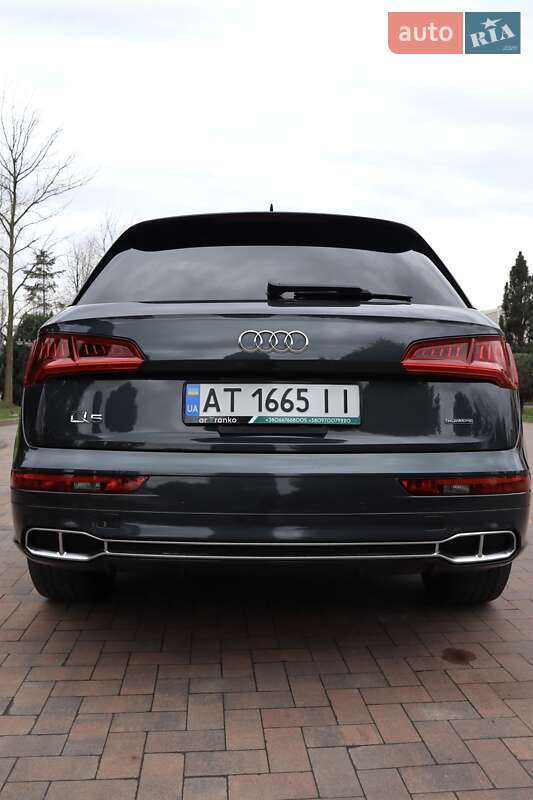 Внедорожник / Кроссовер Audi Q5 2019 в Ивано-Франковске