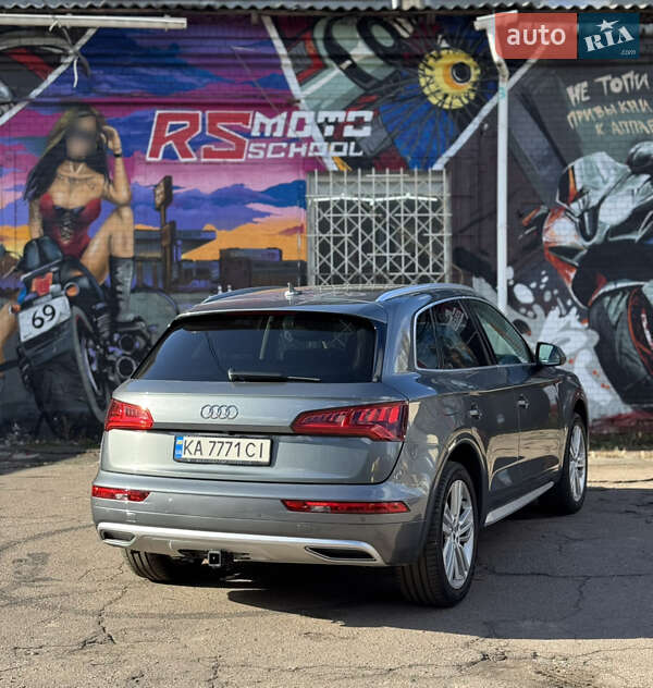 Позашляховик / Кросовер Audi Q5 2019 в Києві фото 16 Позашляховик / Кросовер Audi Q5 2019 в Києві