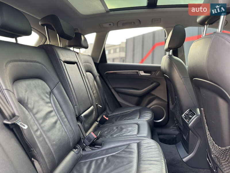 Позашляховик / Кросовер Audi Q5 2013 в Луцьку