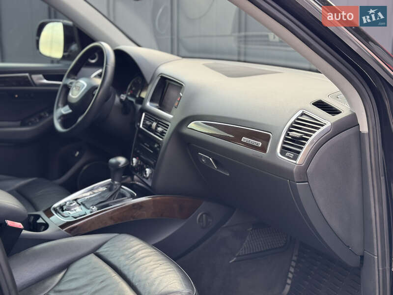 Позашляховик / Кросовер Audi Q5 2013 в Луцьку