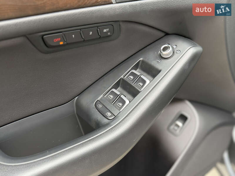 Внедорожник / Кроссовер Audi Q5 2013 в Одессе