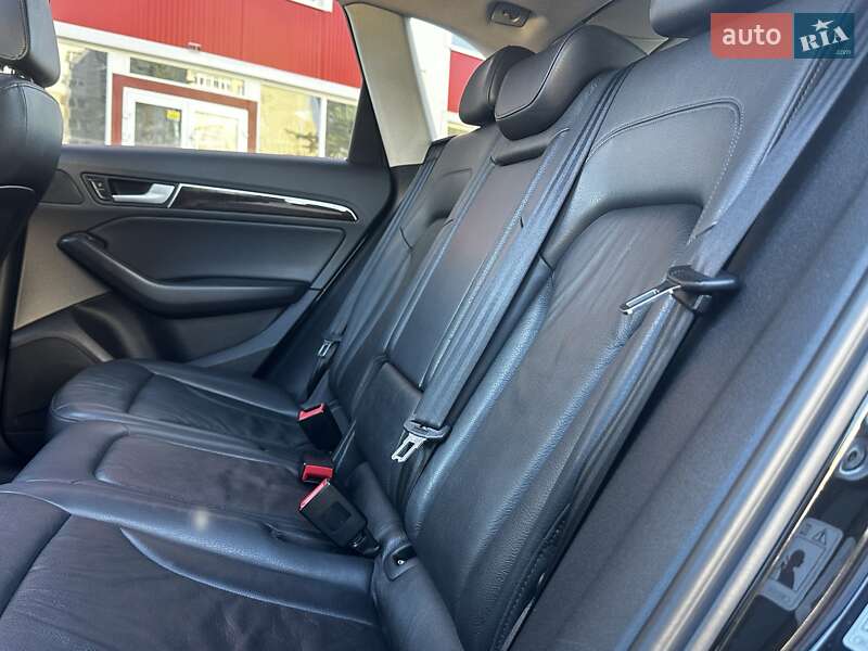 Позашляховик / Кросовер Audi Q5 2012 в Дрогобичі