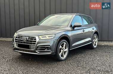 Позашляховик / Кросовер Audi Q5 2018 в Луцьку