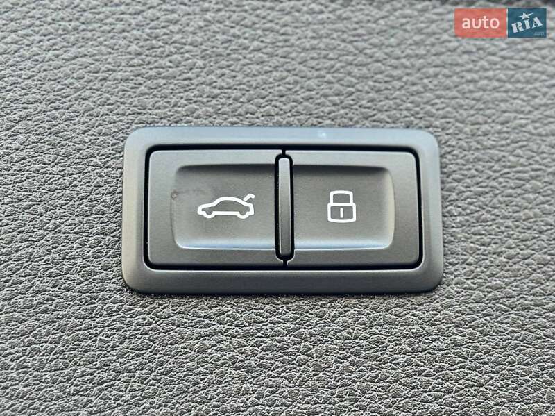 Позашляховик / Кросовер Audi Q5 2018 в Луцьку фото 34 Позашляховик / Кросовер Audi Q5 2018 в Луцьку