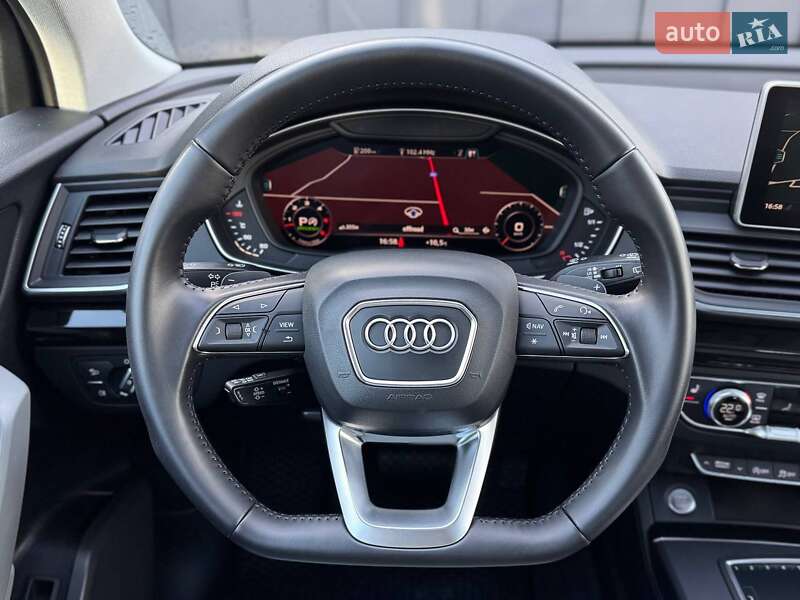 Позашляховик / Кросовер Audi Q5 2018 в Луцьку фото 20 Позашляховик / Кросовер Audi Q5 2018 в Луцьку