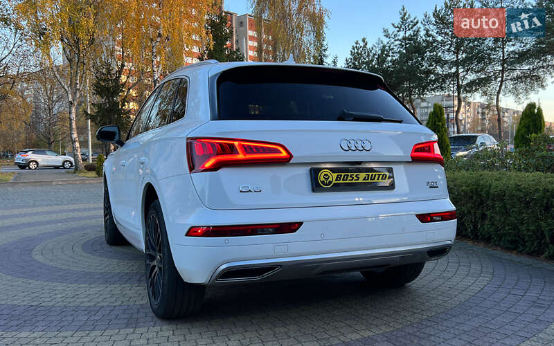 Позашляховик / Кросовер Audi Q5 2017 в Львові фото 5 Позашляховик / Кросовер Audi Q5 2017 в Львові