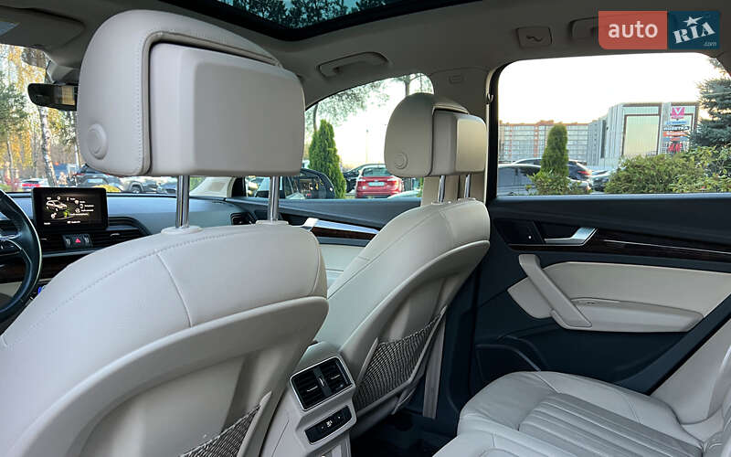 Позашляховик / Кросовер Audi Q5 2017 в Львові фото 27 Позашляховик / Кросовер Audi Q5 2017 в Львові