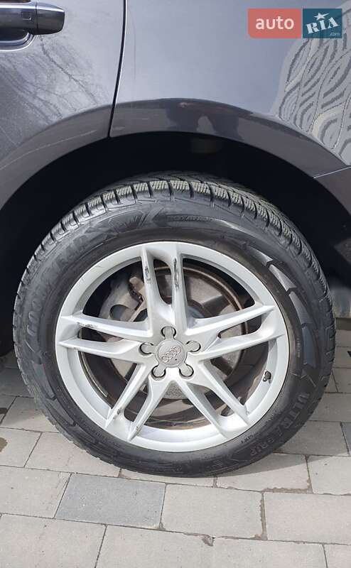 Внедорожник / Кроссовер Audi Q5 2016 в Днепре