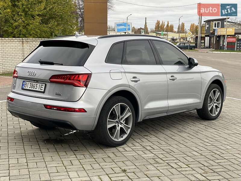 Позашляховик / Кросовер Audi Q5 2018 в Кременчуці