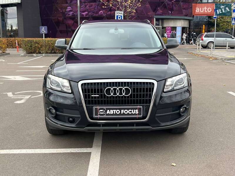 Позашляховик / Кросовер Audi Q5 2011 в Києві