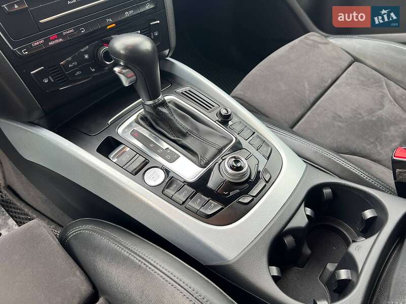 Позашляховик / Кросовер Audi Q5 2011 в Києві