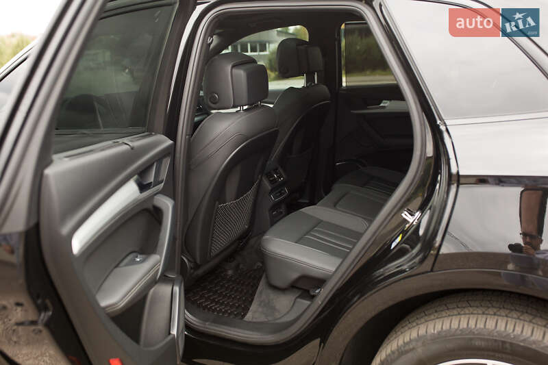 Позашляховик / Кросовер Audi Q5 2024 в Шептицькому