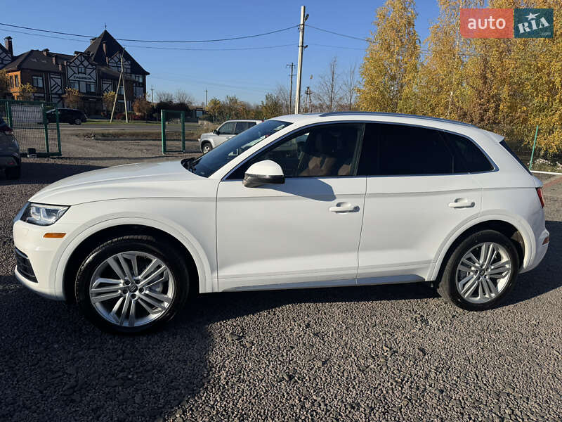 Позашляховик / Кросовер Audi Q5 2018 в Луцьку фото 19 Позашляховик / Кросовер Audi Q5 2018 в Луцьку