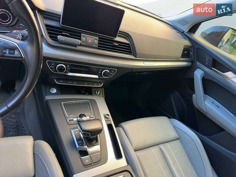Позашляховик / Кросовер Audi Q5 2017 в Львові фото 21 Позашляховик / Кросовер Audi Q5 2017 в Львові