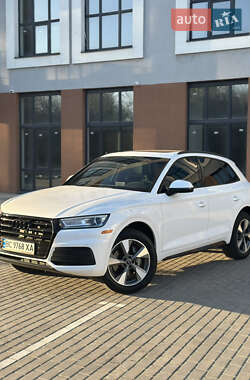 Позашляховик / Кросовер Audi Q5 2020 в Львові