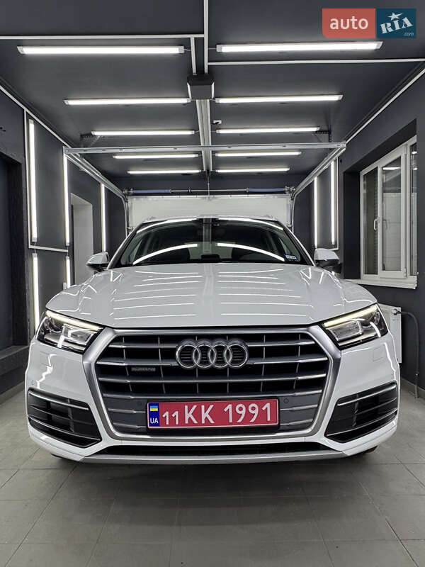 Внедорожник / Кроссовер Audi Q5 2020 в Коломые