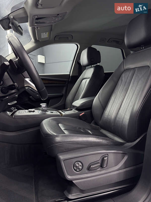 Внедорожник / Кроссовер Audi Q5 2020 в Коломые