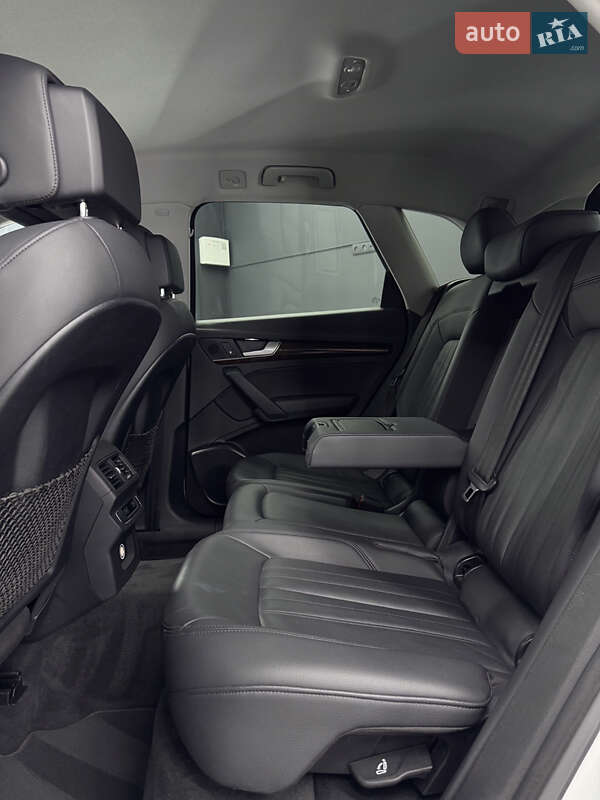 Внедорожник / Кроссовер Audi Q5 2020 в Коломые