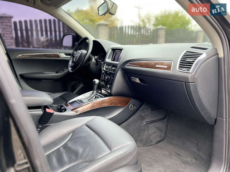 Позашляховик / Кросовер Audi Q5 2012 в Вознесенську фото 16 Позашляховик / Кросовер Audi Q5 2012 в Вознесенську