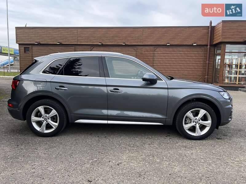 Внедорожник / Кроссовер Audi Q5 2020 в Киеве фото 6 Внедорожник / Кроссовер Audi Q5 2020 в Киеве