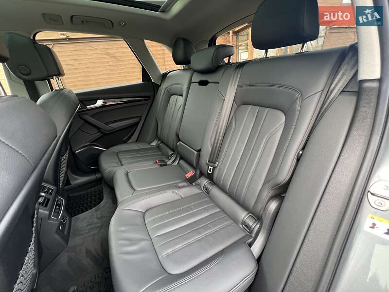 Внедорожник / Кроссовер Audi Q5 2020 в Киеве фото 27 Внедорожник / Кроссовер Audi Q5 2020 в Киеве