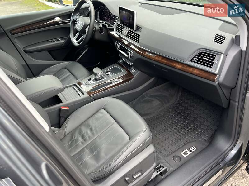 Внедорожник / Кроссовер Audi Q5 2020 в Киеве фото 35 Внедорожник / Кроссовер Audi Q5 2020 в Киеве