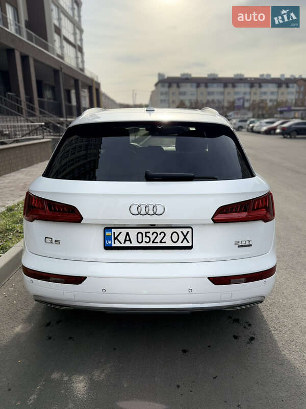 Внедорожник / Кроссовер Audi Q5 2017 в Киеве фото 8 Внедорожник / Кроссовер Audi Q5 2017 в Киеве
