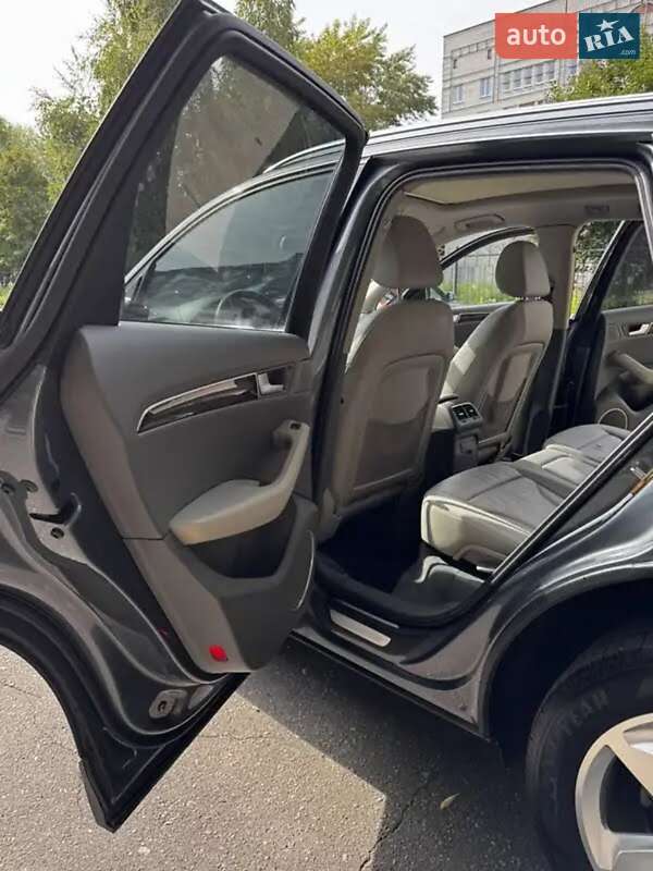 Внедорожник / Кроссовер Audi Q5 2012 в Киеве