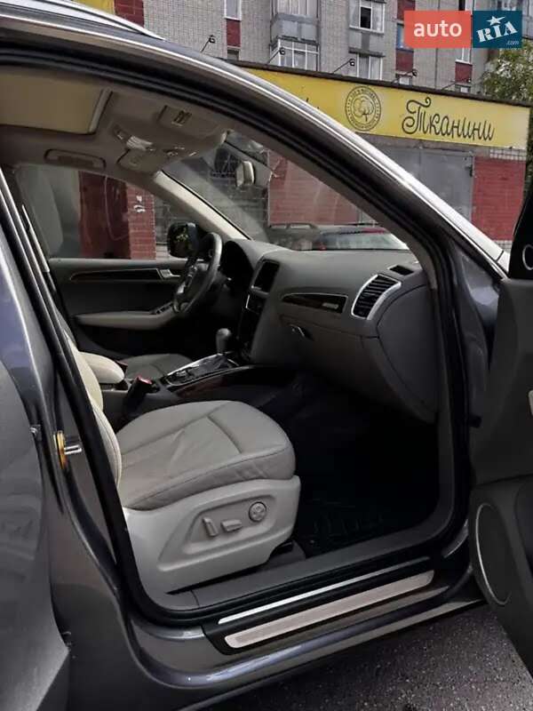 Внедорожник / Кроссовер Audi Q5 2012 в Киеве