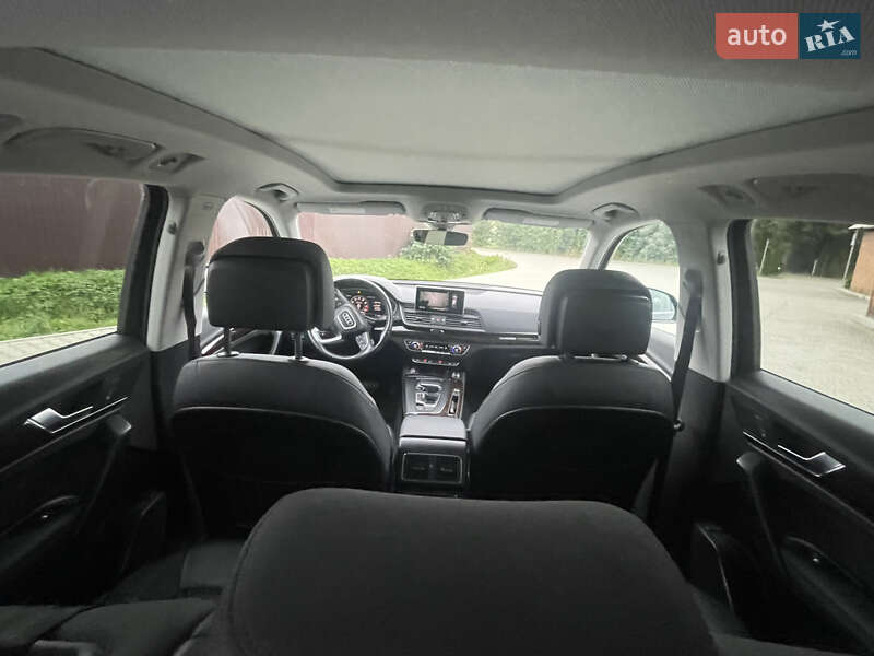 Внедорожник / Кроссовер Audi Q5 2019 в Львове фото 29 Внедорожник / Кроссовер Audi Q5 2019 в Львове