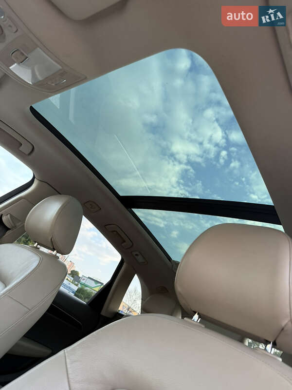 Позашляховик / Кросовер Audi Q5 2011 в Києві