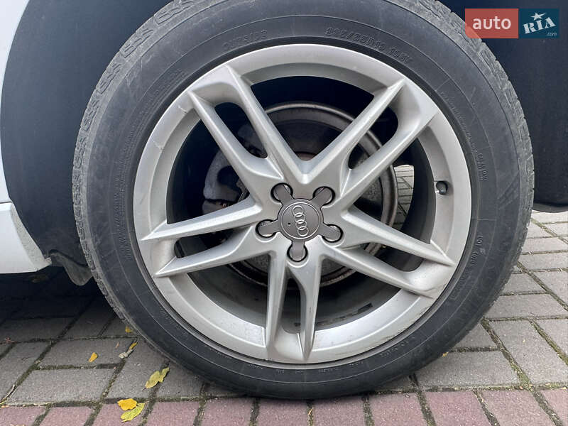 Позашляховик / Кросовер Audi Q5 2014 в Львові фото 3 Позашляховик / Кросовер Audi Q5 2014 в Львові