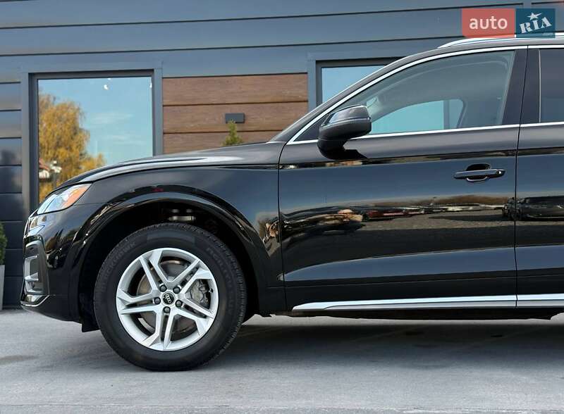 Внедорожник / Кроссовер Audi Q5 2023 в Ровно