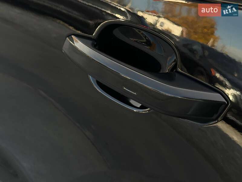 Внедорожник / Кроссовер Audi Q5 2023 в Ровно