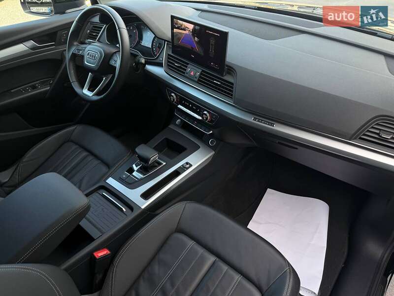 Внедорожник / Кроссовер Audi Q5 2023 в Ровно