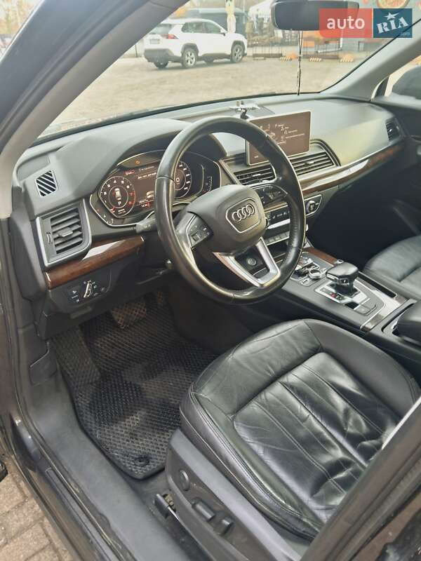 Внедорожник / Кроссовер Audi Q5 2018 в Ровно фото 13 Внедорожник / Кроссовер Audi Q5 2018 в Ровно