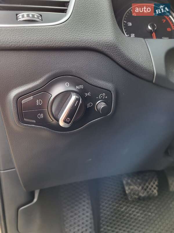 Позашляховик / Кросовер Audi Q5 2015 в Києві фото 10 Позашляховик / Кросовер Audi Q5 2015 в Києві