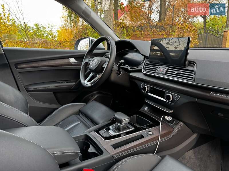 Позашляховик / Кросовер Audi Q5 2024 в Києві фото 36 Позашляховик / Кросовер Audi Q5 2024 в Києві
