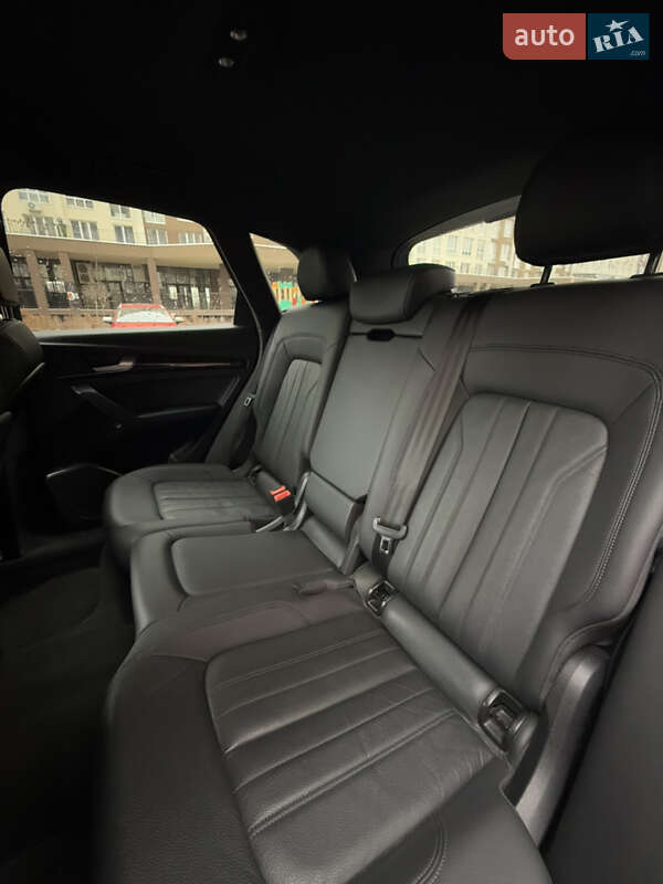 Позашляховик / Кросовер Audi Q5 2019 в Сумах фото 38 Позашляховик / Кросовер Audi Q5 2019 в Сумах