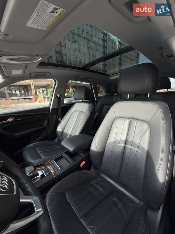 Позашляховик / Кросовер Audi Q5 2019 в Сумах фото 46 Позашляховик / Кросовер Audi Q5 2019 в Сумах