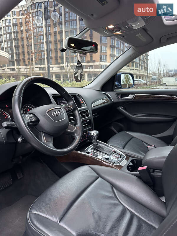 Позашляховик / Кросовер Audi Q5 2015 в Києві