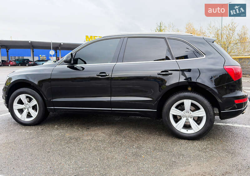 Внедорожник / Кроссовер Audi Q5 2011 в Ивано-Франковске