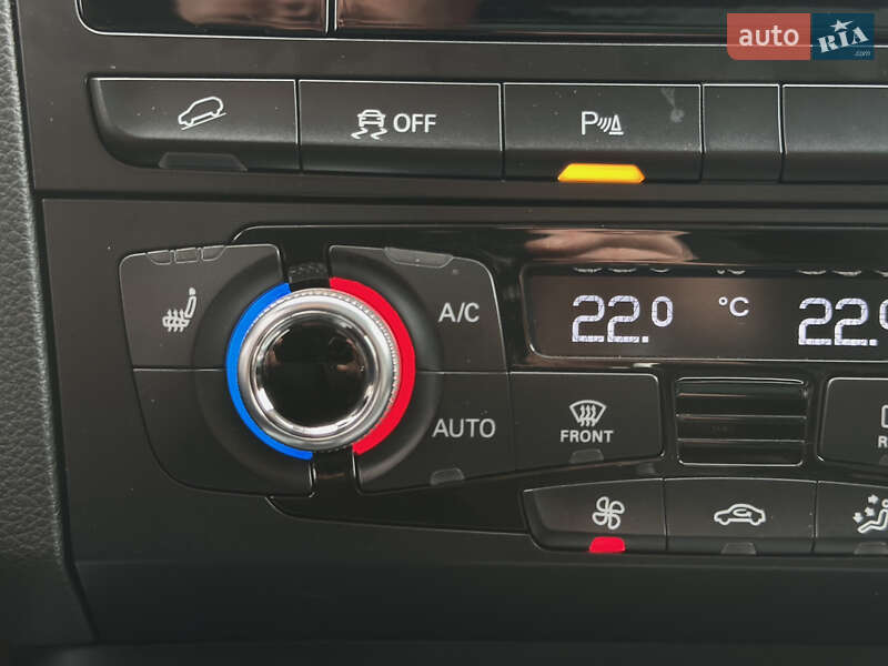 Позашляховик / Кросовер Audi Q5 2015 в Стрию